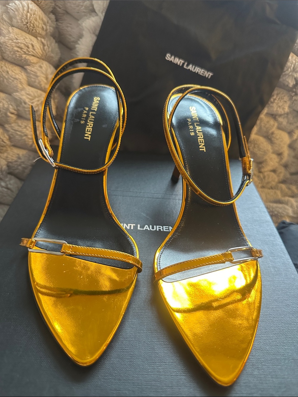 Saint Laurent Metal Tangerine 75mm Kitty sandals - Picture 9 of 10